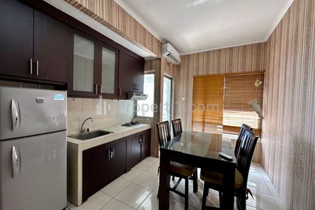 Sewa Apartemen Sudirman Park 2 Bedroom Full Furnished, dekat Grand Indonesia dan Satrio - Kode 073