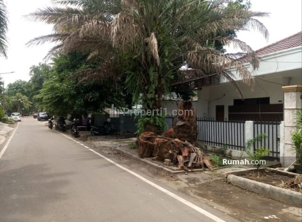 Jual Rumah Hitung Tanah di Cempaka Putih Jakarta Pusat - Luas Tanah 209 m2