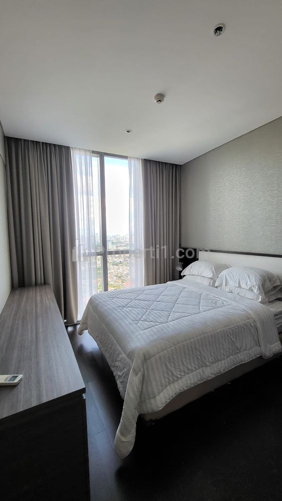 Disewakan Apartemen Casa Domaine + 2+1 BR Furnished Rapi dan Terawat