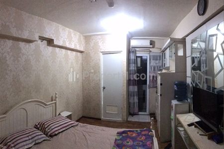 Disewakan Apartemen Tahunan The Green Pramuka City Tower Penelope - Studio Furnished