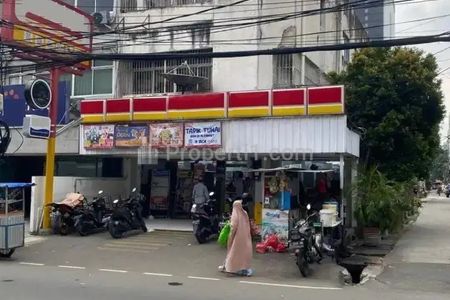 Jual Ruko 3 Lantai Strategis di Kebon Kelapa Gambir Jakarta Pusat - dekat Monas dan Masjid Istiqlal