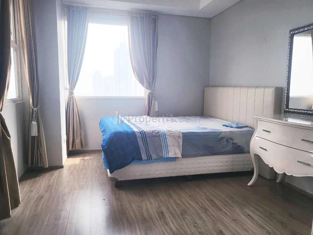 For Sale Apartemen 1Park Residence - 2 BR Full Furnished, Best Unit and Good