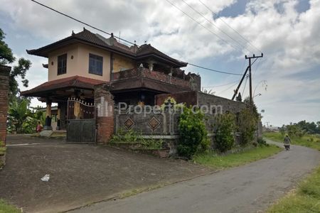 Dijual Murah Villa 2 Lantai 4 Kamar di Pemaron Dusun Pancoran Buleleng Singaraja Bali - Luas Tanah 1525m2, Luas Bangunan 275m2