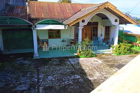 Dijual Rumah Villa dekat Pasar Tawangmangu Karanganyar - Luas Tanah 742m2