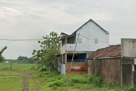 Jual Murah Gudang Kosong 2 Lantai di Jambuwok Trowulan Mojokerto