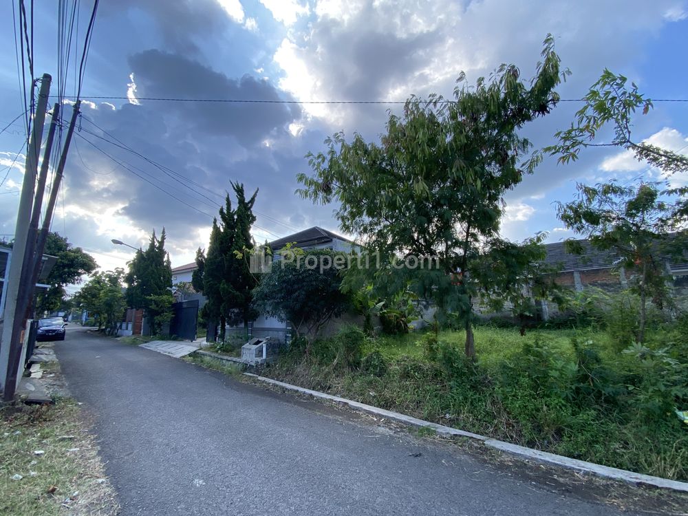 Dijual Tanah Kavling Siap Bangun di Jalan Permata Inten Arcamanik Bandung - Luas 300 m2 SHM