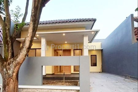 Rumah Baru Dijual Cepat di Anggrek Loka BSD City Serpong - Mewah, Keren, Lokasi Bagus, Jalan Besar