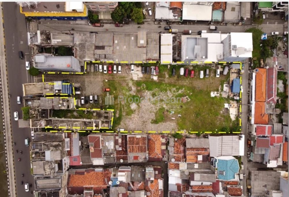 Jual Tanah Lokasi Strategis Area Gajah Mada Taman Sari, Jakarta Barat - Luas 3.593 m2 SHM