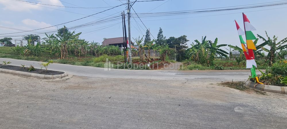 Dijual Tanah Kavling Siap Bangun  Komplek DPR Cileunyi 2 Bandung - Luas 140 m2