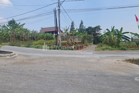Dijual Tanah Kavling Siap Bangun  Komplek DPR Cileunyi 2 Bandung - Luas 140 m2