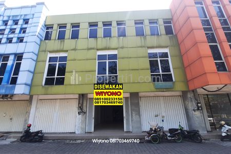 Disewakan Ruko 3 Lantai di Central Business Park Semolowaru, dekat Apartemen Gunawangsa MERR Surabaya