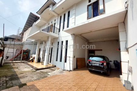 Dijual Rumah 2 Lantai di Samping Universitas Mercubuana Kranggan Bekasi