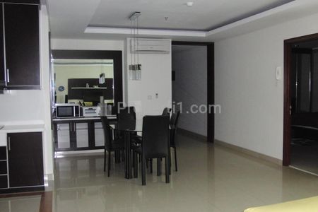 Dijual Apartemen Sahid Sudirman Residence - 3+1 BR Full Furnished, Luas 175m2