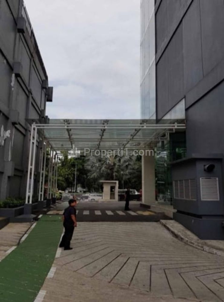 Dijual Gedung 11 Lantai Strategis di Keboh Sirih, Menteng, Jakarta Pusat