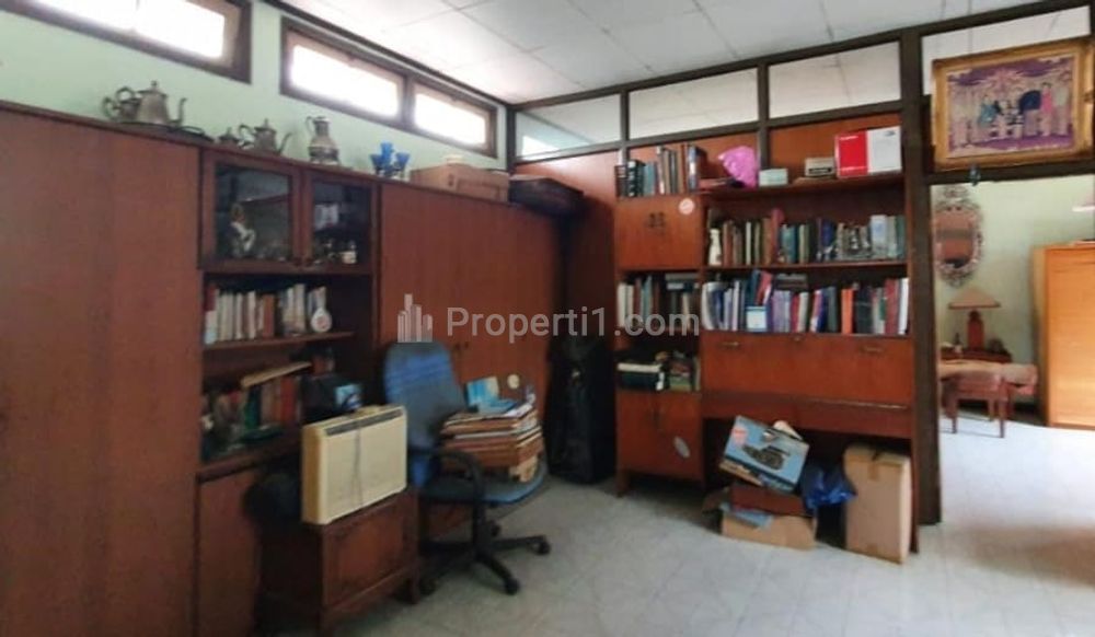 Dijual Rumah 2 Lantai Cocok untuk Kost2an / Kantor di Cempaka Putih Jakarta Pusat
