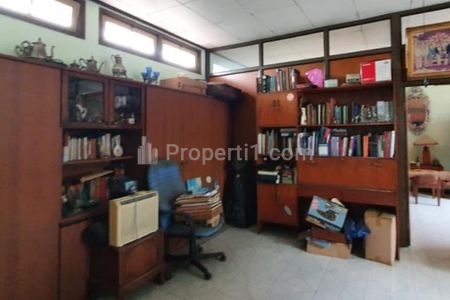 Dijual Rumah 2 Lantai Cocok untuk Kost2an / Kantor di Cempaka Putih Jakarta Pusat