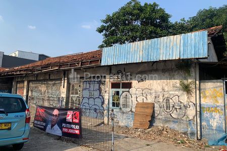 Dijual Cepat Tanah Daerah Pasar Jumat Jakarta Selatan - Cocok untuk Bangun Tempat Usaha