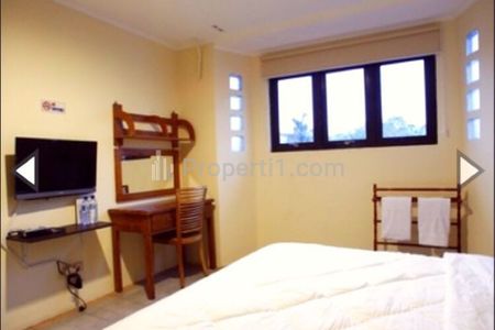 Jual Murah BU (Butuh Uang) Rumah Kost 15 Kamar di Lebak Bulus Jakarta Selatan