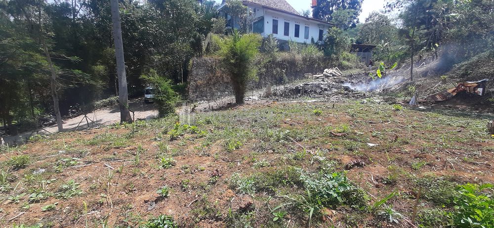 Dijual Tanah Hunian Siap Bangun di Sindanglaya Bandung - Luas 400 m2 SHM