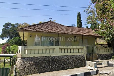 Jual Rumah Tua Strategis di Jalan Raya Brantas Kota Batu - Luas Tanah 897 m2