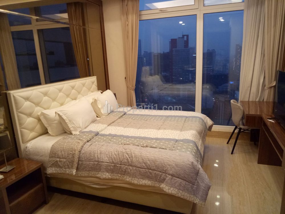 Special Price!!! Disewakan Apartemen South Hills Kuningan Jakarta Selatan - 2 BR Full Furnished BEST UNIT