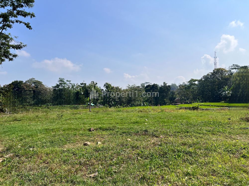 Dijual Tanah Datar 800m² Strategis Jalan Solo - Tawangmangu Karanganyar