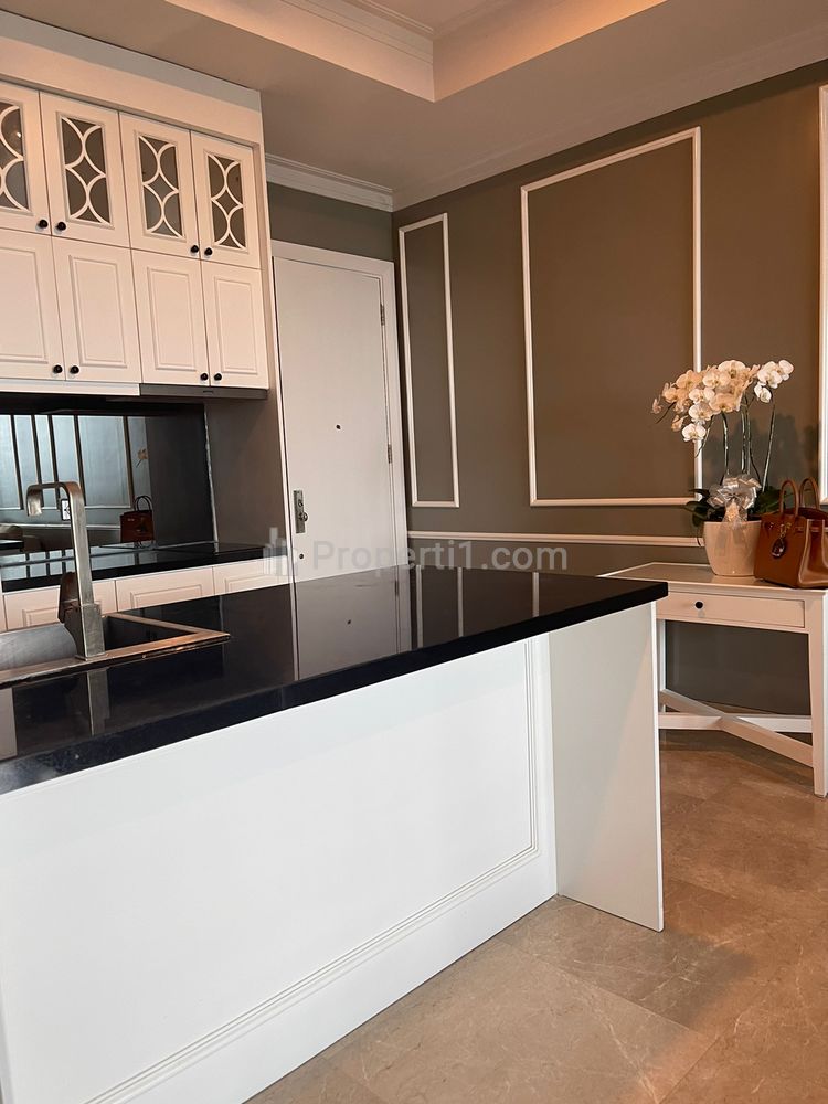 Dijual Cepat Unit 2 Bedrooms di Residence 8 Senopati Jakarta Selatan