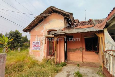 Dijual Rumah Tua Hitung Tanah di Taman Bumyagara Mustika Jaya Bekasi Kota