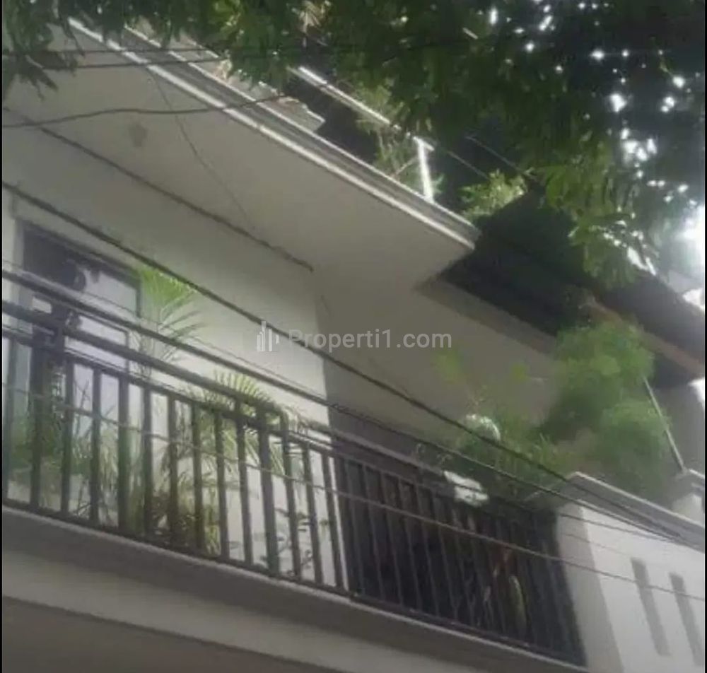 Dijual Rumah Tempat Tinggal & Kost 20 Kamar di Sumur Batu, Kemayoran, Jakarta Pusat