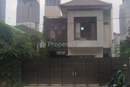 Jual Rumah Kost Eksklusif di Menteng Jakarta Pusat - Jl. Yusuf Adiwinata - 12 Kamar Tidur