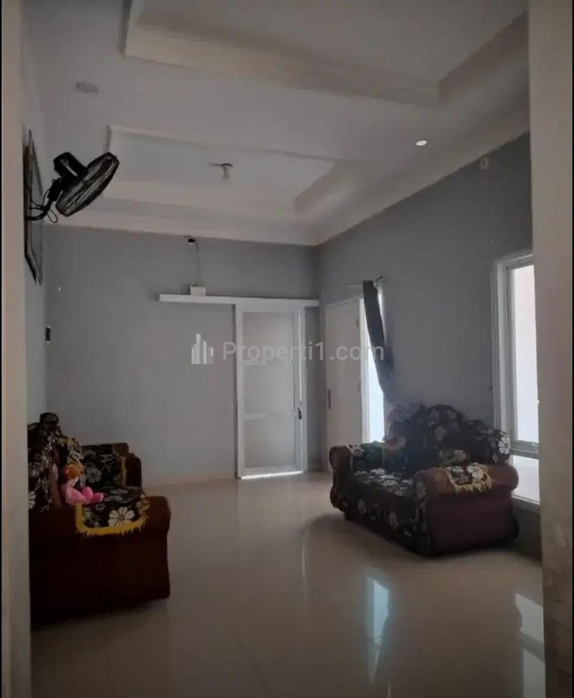 Dijual Rumah 2 Lantai Siap Huni Strategis di Jatiwaringin Pondok Gede Bekasi