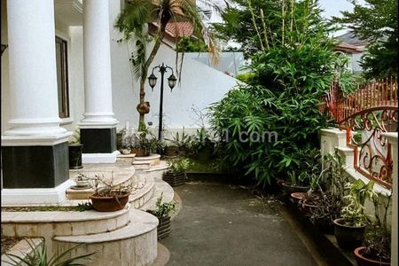 Dijual Rumah Mewah 2 Lantai di Bukit Mas Rempoa, Pesanggrahan, Jakarta Selatan