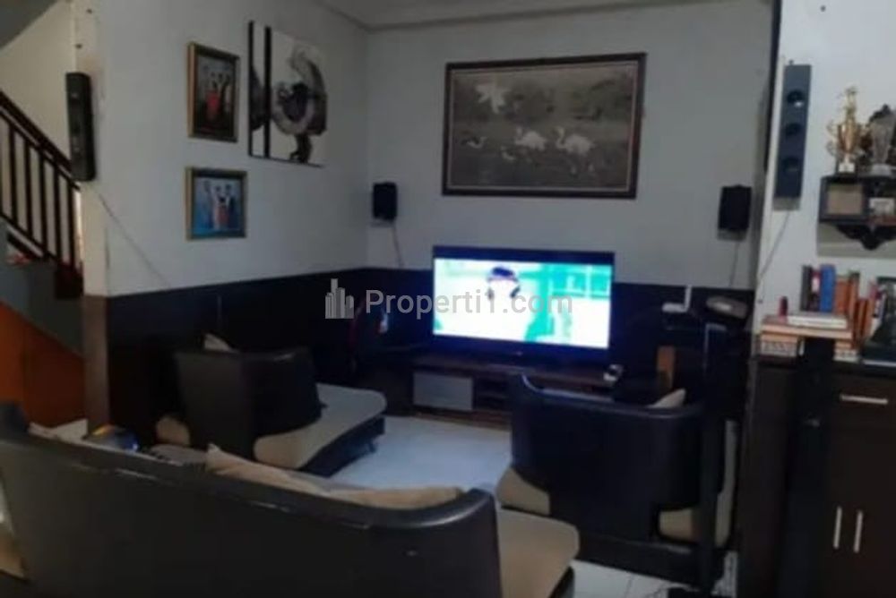 Rumah Dijual di Perumnas dekat Sekolah SMAN 1 Depok