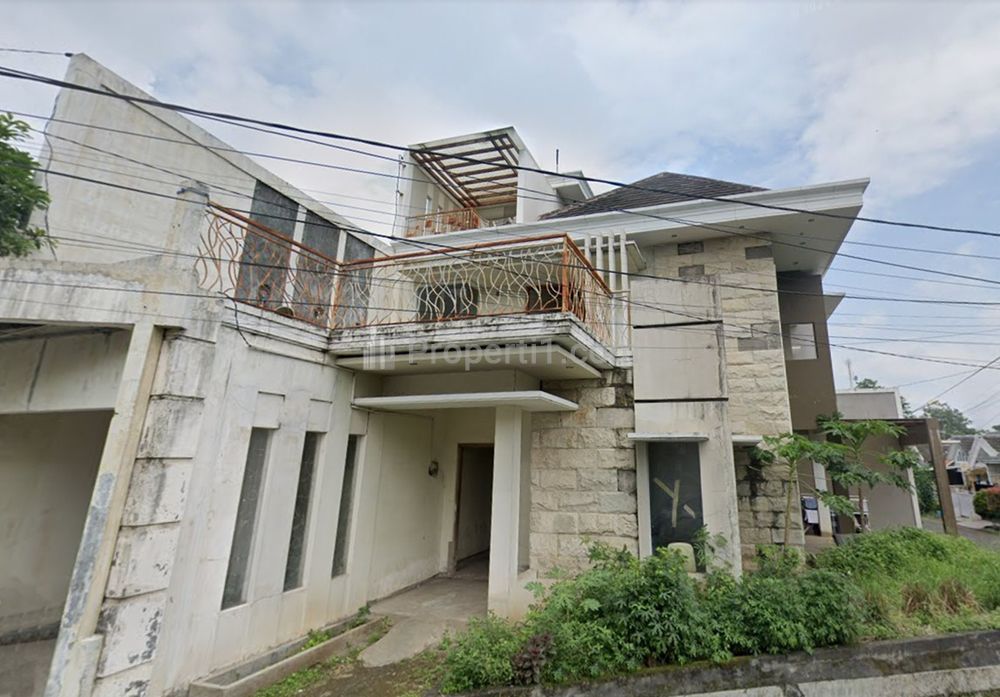 Jual Rumah Bagus Minimalis di Oma Indah Kapuk Pandaan Pasuruan Jawa Timur, 2 Lantai, Luas Tanah 206m2