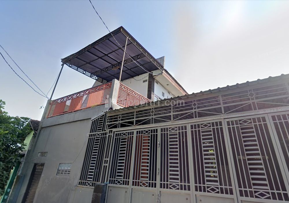 Dijual Rumah 2 Lantai Siap Huni di Jalan Mangga, Manyarejo, Manyar, Gresik