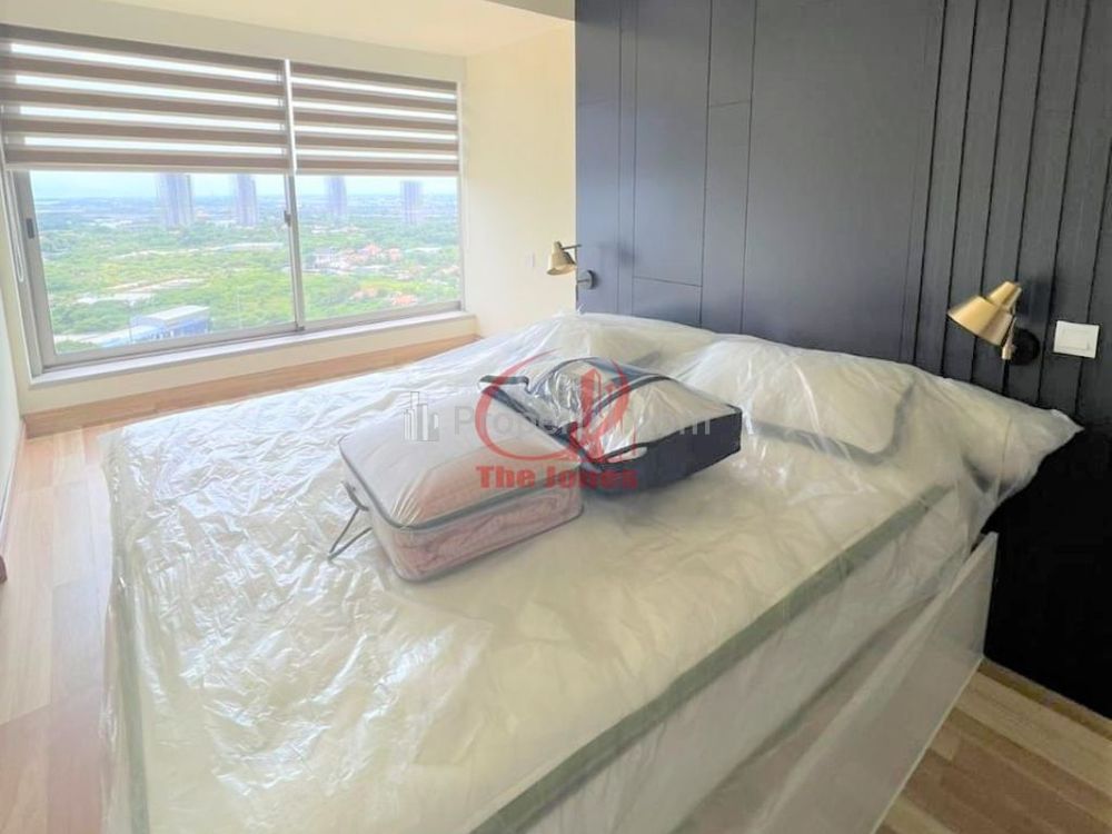 Disewakan Apartemen Orange County Lippo Cikarang Bekasi - 2 BR Furnished