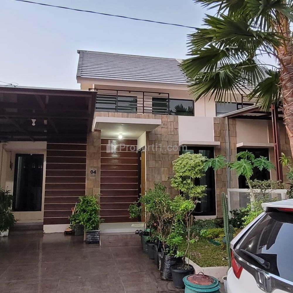 Disewakan Rumah 2 Kamar Siap Huni di Komplek Permata Terrace, Tebalo, Manyar, Gresik - dekat GKB dan JIPEE