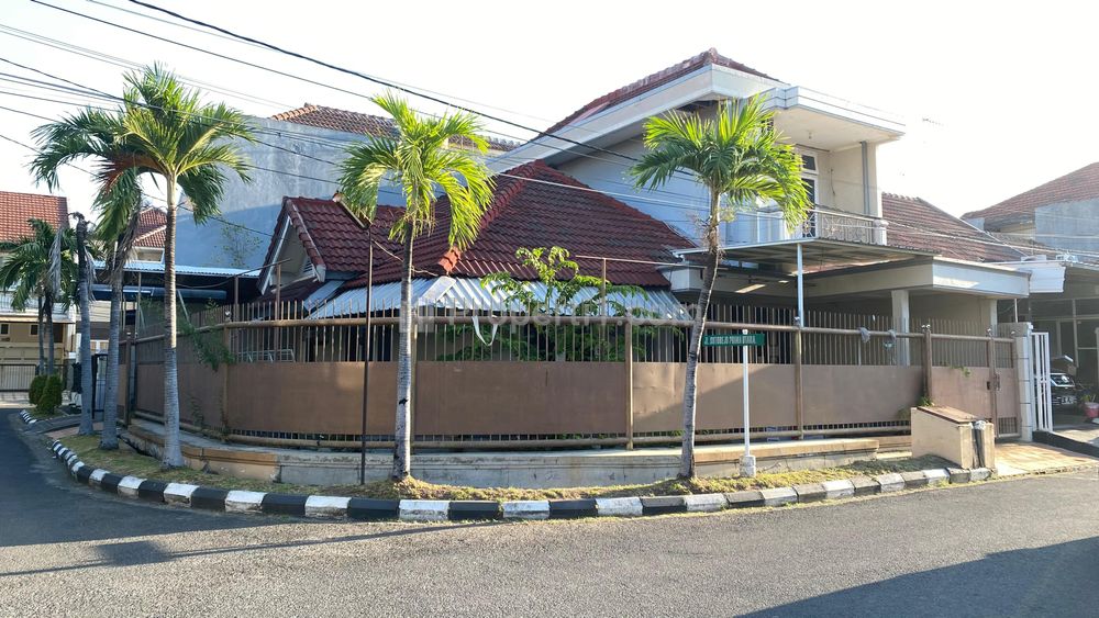 Jual Cepat Rumah Hook Strategis Murah di Sutorejo Prima Utara, Mulyorejo, Surabaya