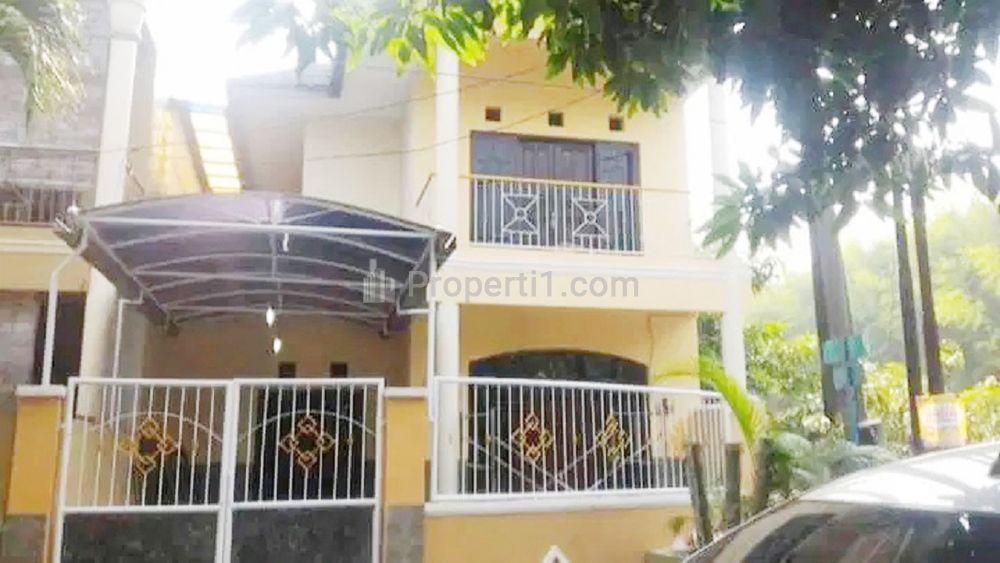 Sewa Rumah 2 Lantai di Perumahan Babatan Pilang Surabaya, dekat Universitas Negeri Surabaya, Pakuwon Mall, RS Wiyung Sejahtera