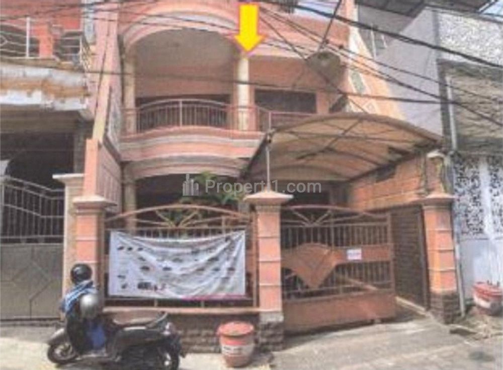 Jual Rumah Luas 3 Lantai di Jalan Sukodono Ampel Surabaya