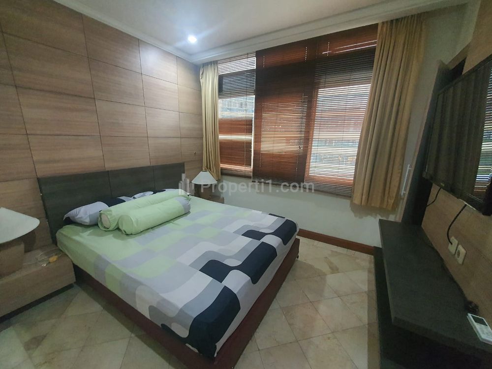 Sewa Apartemen Somerset Grand Citra Kuningan - 3+1 BR Full Furnished
