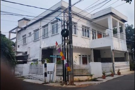 Dijual Rumah 2 Lantai di Daerah Cipinang Jaya, Jatinegara, Jakarta Timur