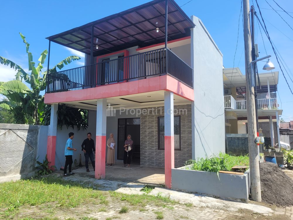 Dijual Rumah 2 Lantai dalam Cluster Raden Cibinong 3 - Belum Pernah Dihuni