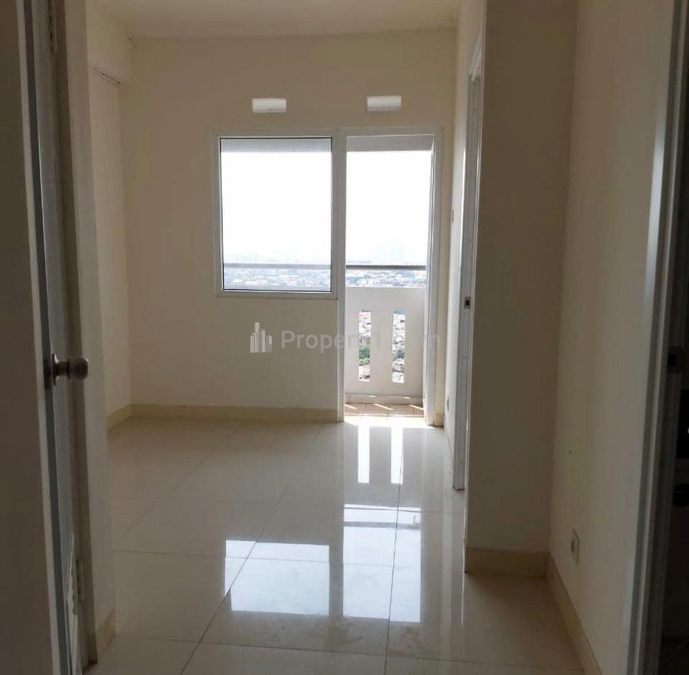 Sewa Apartemen The Green Pramuka City 2 BR Kosong