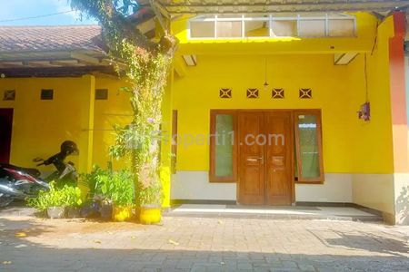 Dikontrakkan Rumah 3 Kamar di Jakal Km 8,7 Sleman Yogyakarta, dekat Sekolah dan Kampus