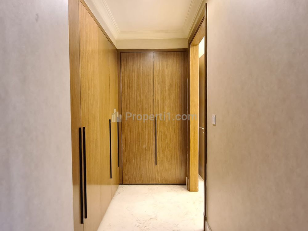HARUS TERJUAL! Jual Apartemen Botanica Jakarta Selatan - 2 BR Branded Fully Furnished
