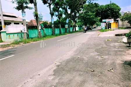 Dijual Tanah Siap Buka Usaha di Jl Raya Batujamus - Jambangan, Kedawung, Sragen