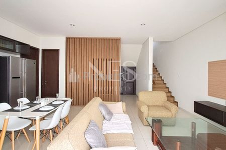 Sewa Rumah Furnished di Serenia Hills Lebak Bulus - 3+1 BR, Bagus, Tenang, Nyaman, dekat MRT