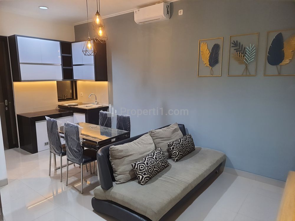 Dining & kitchen