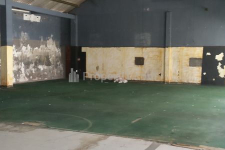 Disewakan Gudang dan Rumah di Timoho Gondokusuman Yogyakarta, dalam Kota, dekat Kampus, Daerah Bisnis, Strategis, Cocok untuk Gudang Distributor